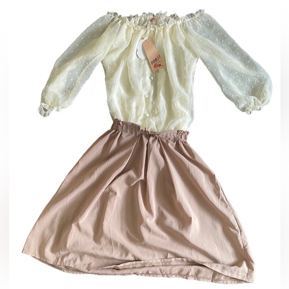 NWT DD&JJ Swiss dot cream and brown off-the-shoulder 3/4 sleeve polka dot dress - Picture 8 of 14